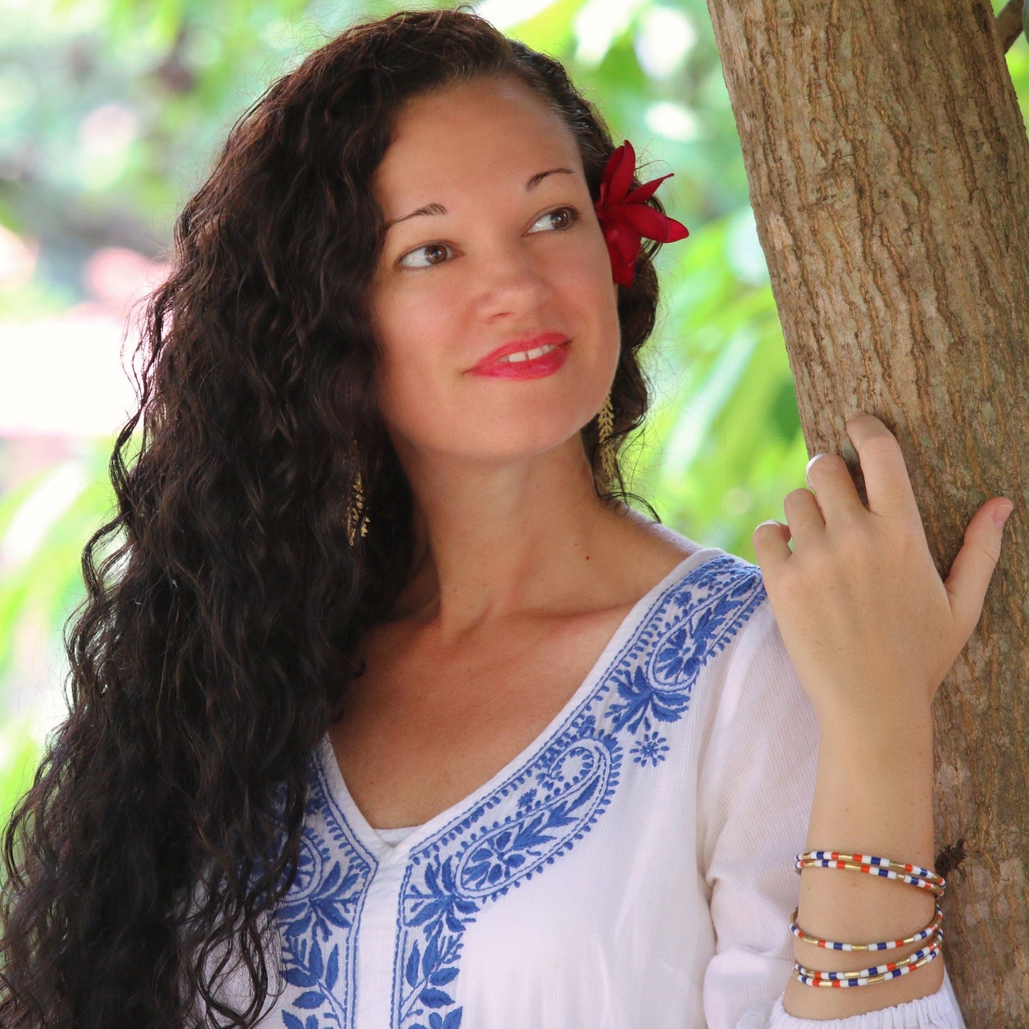 Stylish Vientiane Bangle