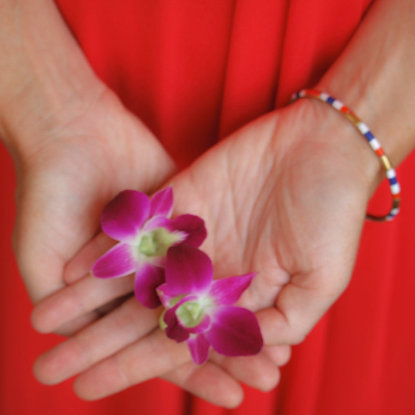 Stylish Vientiane Bangle