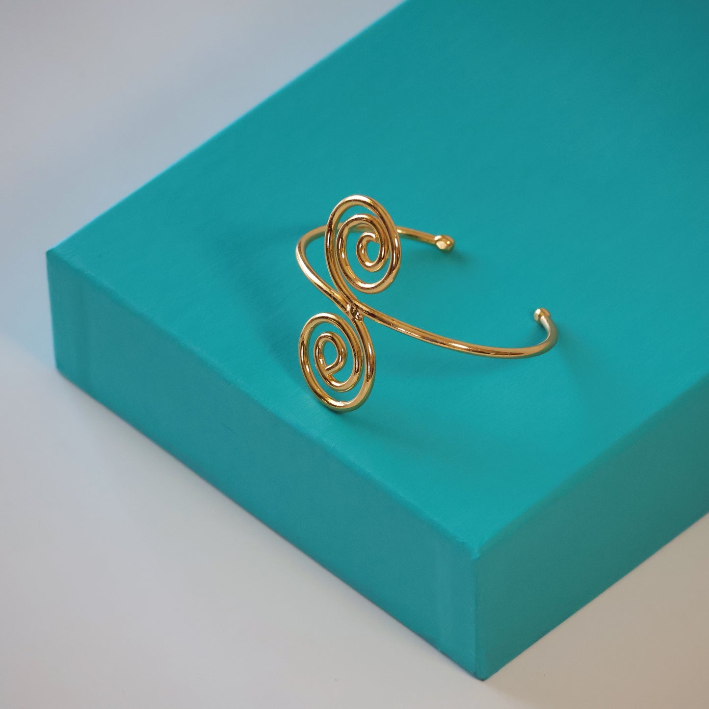Koh Phi Phi Swirl Bracelet