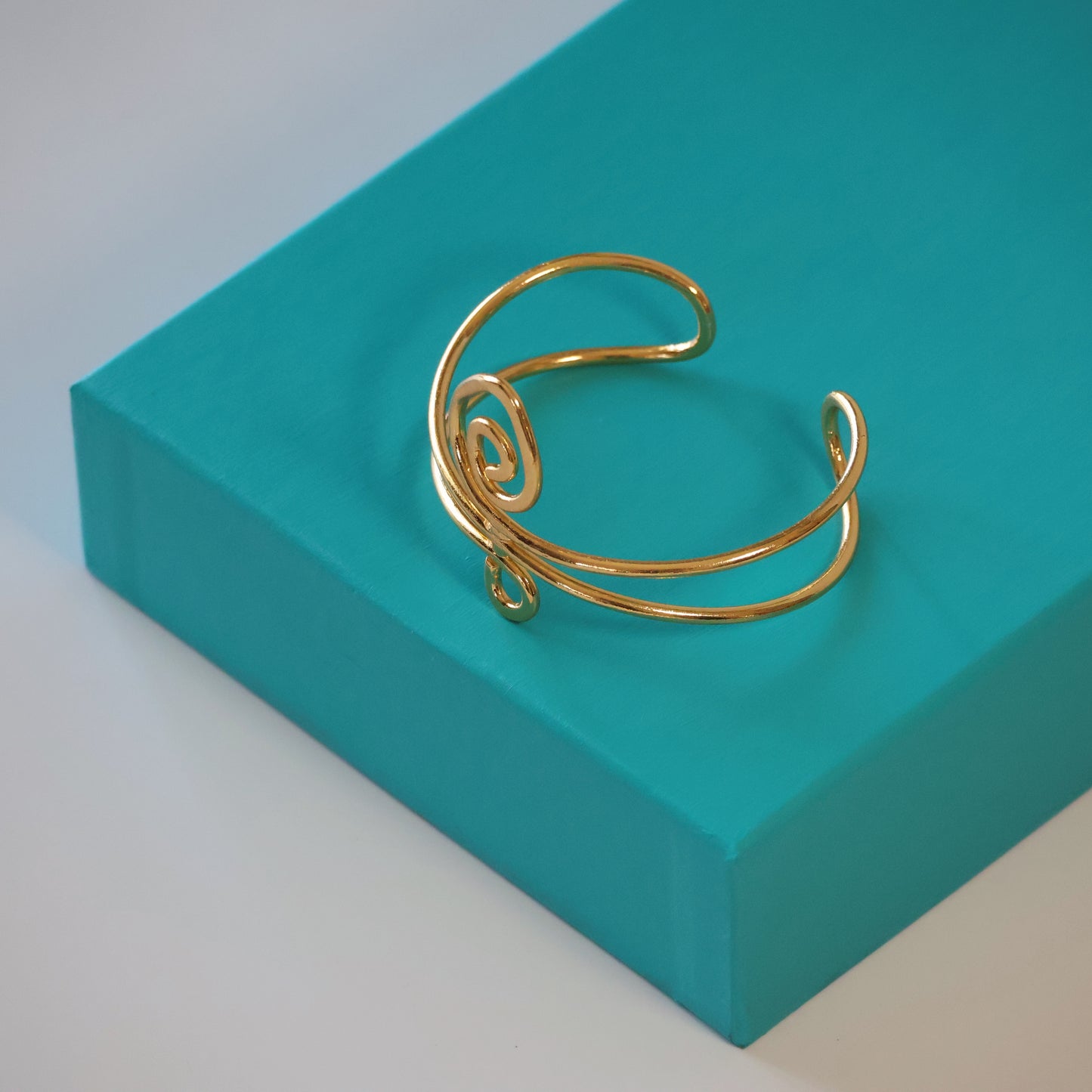 Pattaya Ripple Bracelet