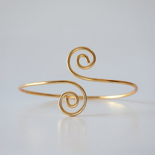 Double Swirl Arm Cuff