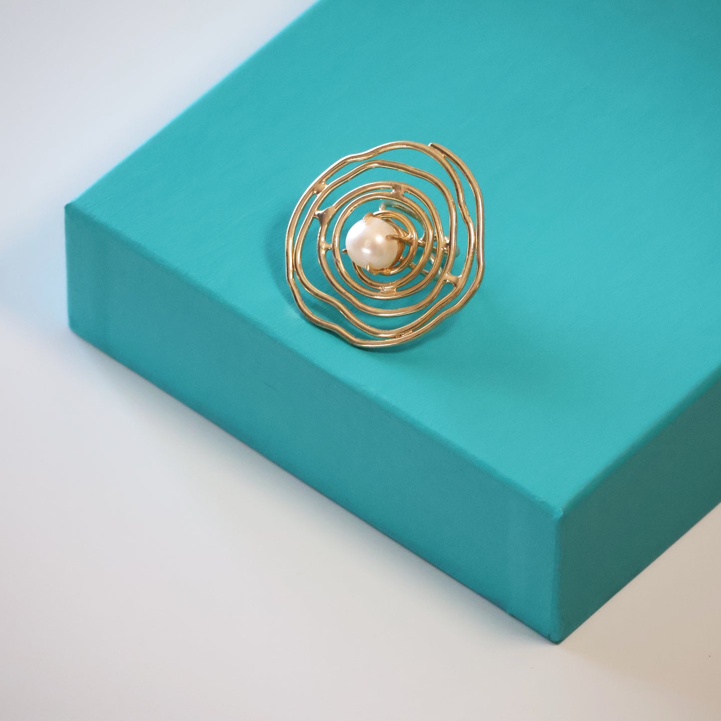 Pearl Web Ring