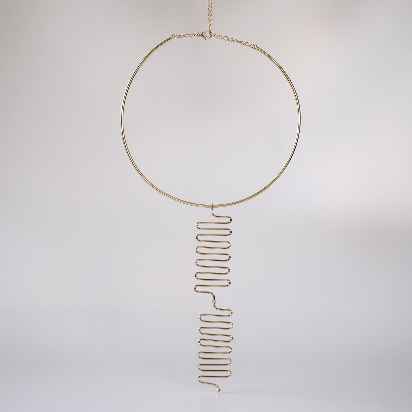 Flowing Current Hasli Necklace