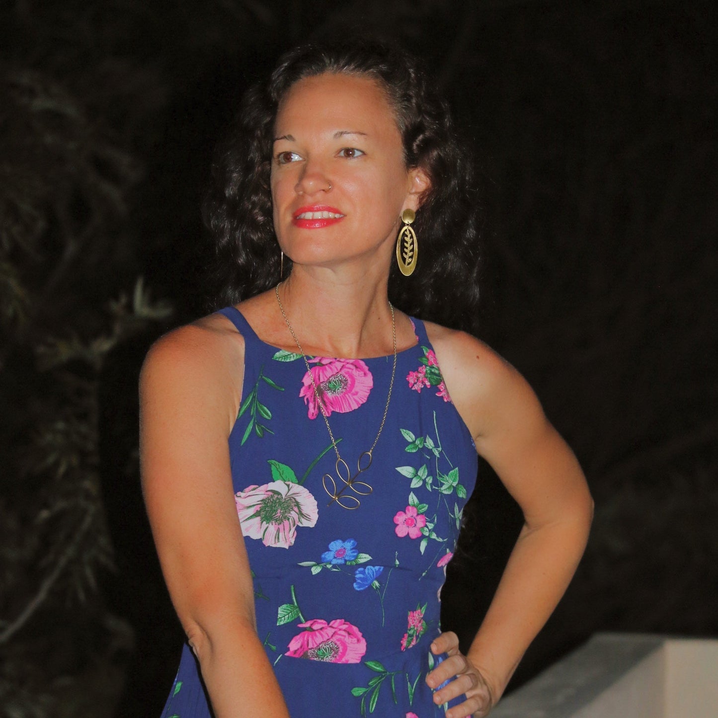 Penida Leaf Necklace