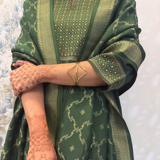 Golden Triangle Bracelet