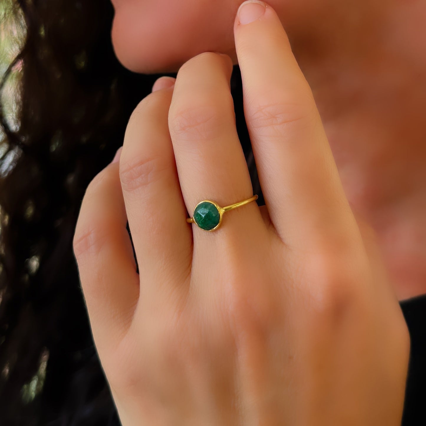 Graceful Green Ring